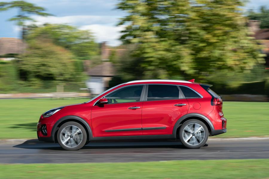  Kia Niro EcoHybrid (DE) 2019 года  (UK) (фото 33 из 40)